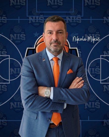 Nikola Mikić
